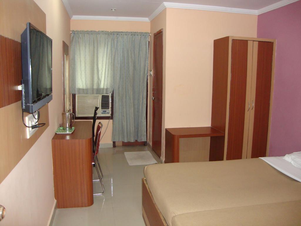 Bari International Hotel Bhubaneswar Cameră foto